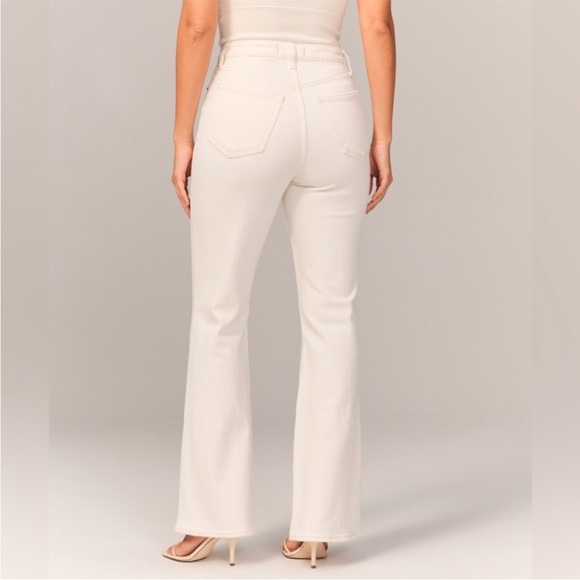 Abercrombie & Fitch The 70s Vintage Flare Ultra High Rise - Picture 4 of 10